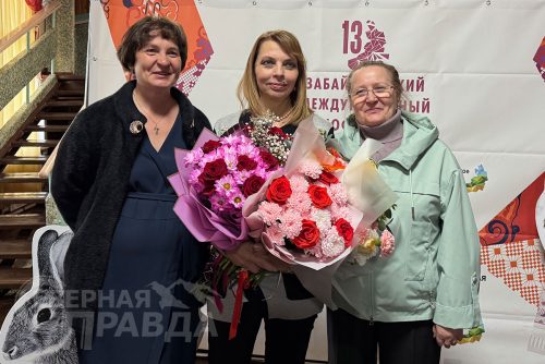 Литературно-музыкальный вечер «Ноктюрн на двоих». Дом культуры, Чара, 27 мая 2026 г. Фото службы новостей «СП»
