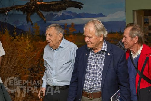 Ветераны геологической отрасли в Каларском историко-краеведческом музее. 2-4 сентября 2026 г. Фото службы новостей «СП»